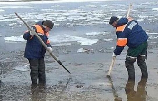 СКР: Мужчина, чье тело нашли во льду на Ямале, был убит
