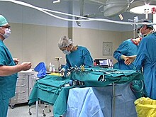 Врачи провели уникальную операцию на мозге девочки в Москве