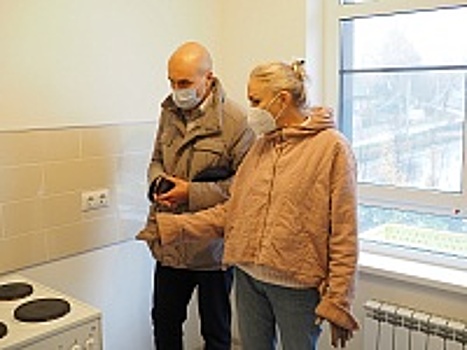 Депутат Госдумы Ирина Белых побывала в новом доме, построенном в Зеленограде по программе реновации