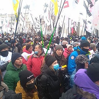 «Зе, ответь за базар»: предприниматели провели очередную акцию в Киеве