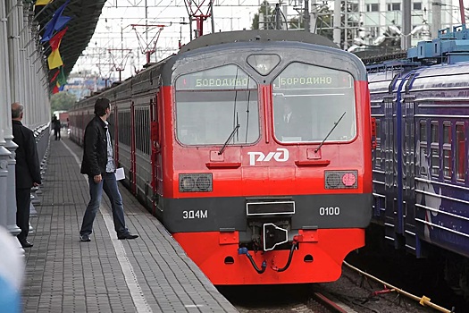 Движение электропоездов в направлении Балтийского вокзала Санкт-Петербурга нарушено из-за технического сбоя
