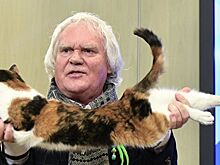 Юрий Куклачев заверил, что кошки не могут заразить хозяина