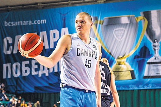 Максим Шелекето: "Надо приглушить эго и играть на команду"