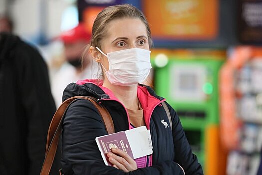 Приставы смогут забирать загранпаспорта у должников