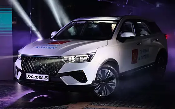 В России до конца 2023 года стартуют продажи кроссовера Lada X-Cross 5