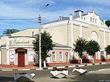 Певец и купец: что нам стоит театр построить