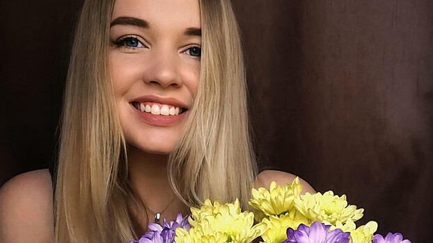 Российская гимнастка выложила фото в бикини