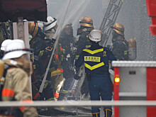 После пожара в Осаке при смерти находятся 27 человек