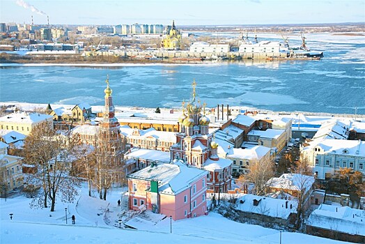 Март в Нижнем Новгороде: юбилей Горького и путешествие в "Страну Кукляндию"