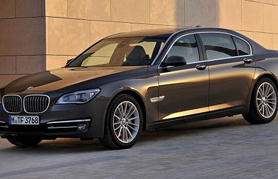 BMW 7 вошел в список самых комфортабельных автомобилей своего сегмента