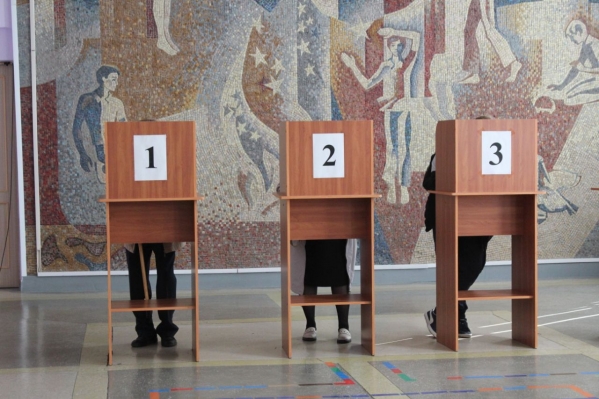 Омичей ждут важные выборы: в области поменяют депутатов