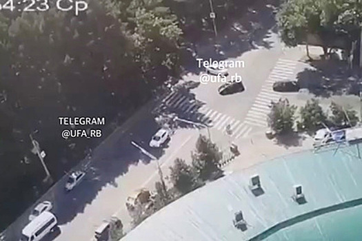 Момент гибели россиянки с 6-летним ребенком под колесами авто попал на видео