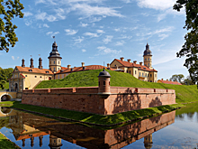 Где в Беларуси расположен замок с призраками