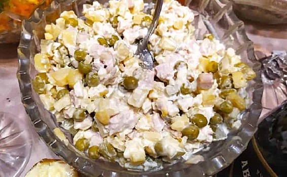 Главный диетолог Корнилова предупредила новосибирцев о переедании с 1 января