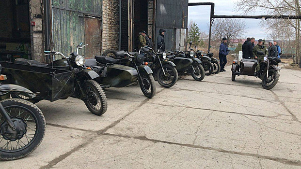 Свердловские депутаты отправят на фронт легендарные мотоциклы