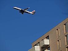 Пассажирский самолет вернулся в аэропорт спустя несколько минут после взлета из-за ЧС