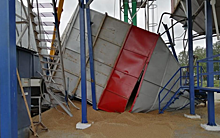 В Рязанской области на рабочего упал 40-тонный бункер с зерном