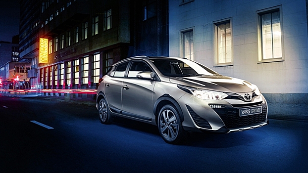 Toyota представила новый «кроссовер» Yaris
