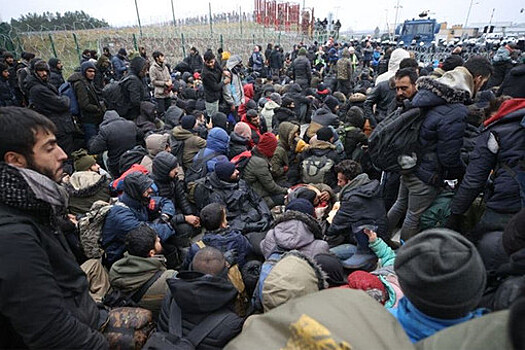 В Польше заявили, что белорусские силовики не дают мигрантам вернуться вглубь страны
