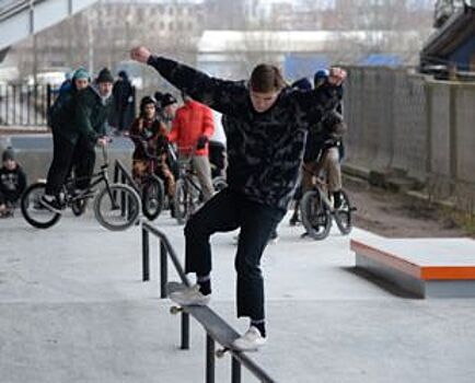 В Петроградском районе под мостом Бетанкура открылся скейт-парк