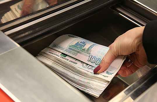 «На выходе получилась субсидия банку». Как кредит для бизнеса под 2% стал 15-процентным?