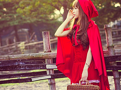 На Таганке поставили "Красную Шапочку" с фрейдистским подтекстом