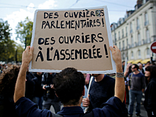 Почему москвичи решили поддержать пикетами французских рабочих?