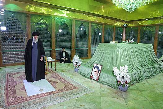 Лидер Ирана впервые появился на публике после протестов