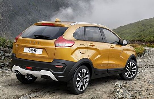 Объявили главных конкурентов вариаторной Lada XRAY Cross