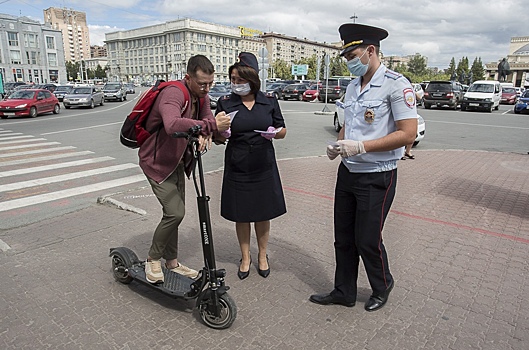 Новосибирских самокатчиков научат правилам с помощью приложения-тренажера