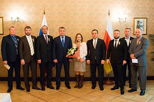 Президент Южной Осетии наградил российских журналистов в Москве