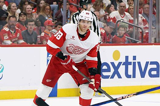 Форвард Патрик Кейн установил рекорд НХЛ по очкам среди игроков из США