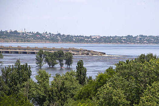 Сальдо: река Днепр вернется в привычное русло ниже плотины Каховской ГЭС к 16 июня