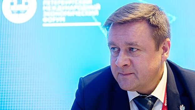 Любимов оценил влияние шефской работы на воспитание молодежи