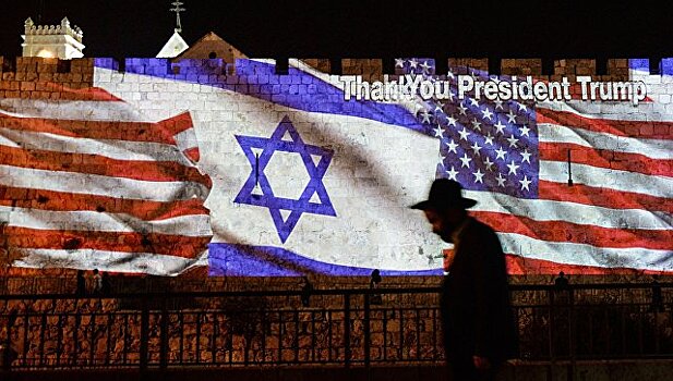 Посол США в Израиле извинился за провокационное фото