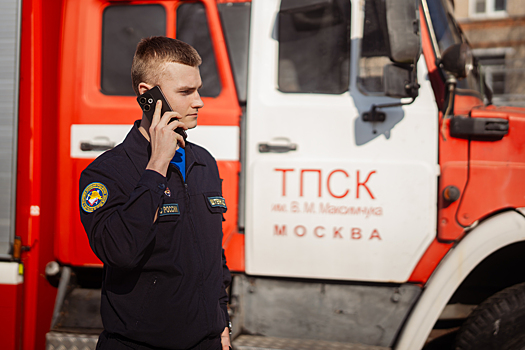 Oppo подарила свой защищённый смартфон российским пожарникам и спасателям