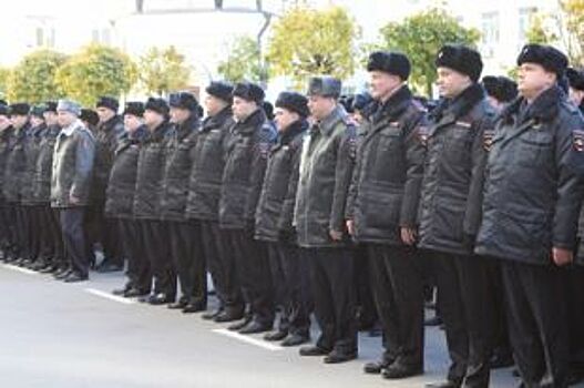 Движение в центре Нижнего ограничено из-за строевого смотра полиции