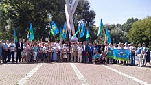 По улицам Бибирева прошла колонна участников акции «Бессмертный батальон ВДВ»