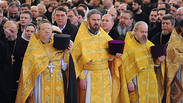 Патриарх предостерег духовенство от дебатов в стиле Сванидзе и Шевченко