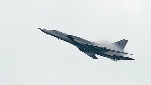 Ту-22М3 выполнили полет над Черным моряем