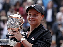 Барти — первая австралийка за 46 лет, выигравшая «Ролан Гаррос»