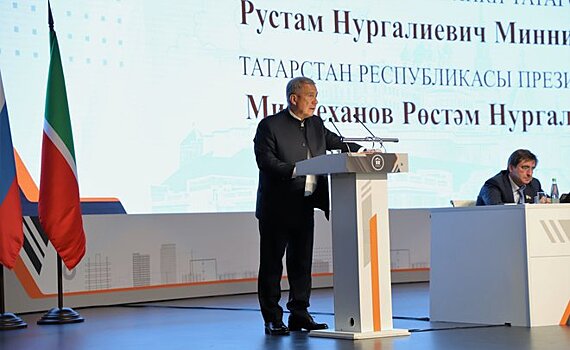 "Будет жесткий порядок": Минниханов поставил на вид главам районов Татарстана проблемы градостроительства