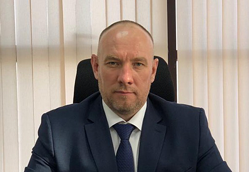 В Иркутской области дорожные инспекторы оказали помощь автоледи, оказавшейся в затруднительной ситуации 