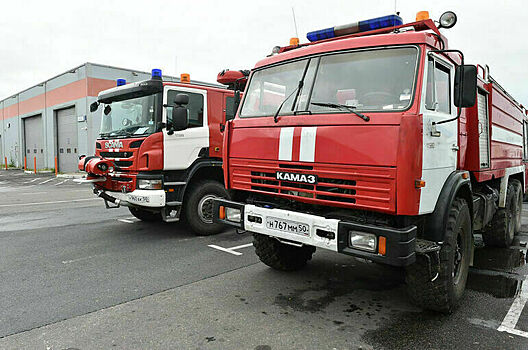 Площадь пожара на складе Ozon увеличилась до 35 тысяч квадратных метров