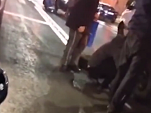 Саратовец: В центре города пять автомобилей прокололи колеса об трамвайные рельсы