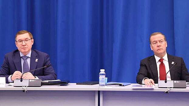 «Единая Россия» назвала приоритетные задачи по поддержке защитников Родины