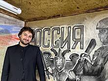 Артисты Вахтанговского театра дали концерт для танкистов на передовой