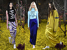 Скорпионам — уютные платья, а Стрельцам — жилеты: что носить знакам Зодиака в ноябре