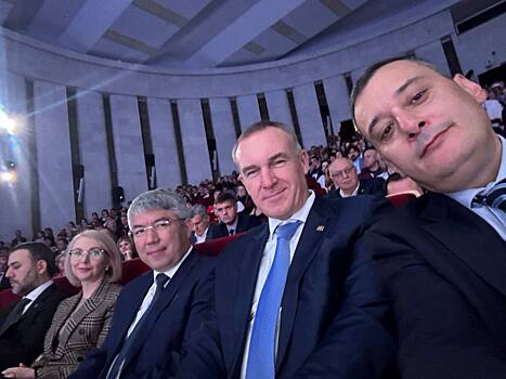 Александр Хинштейн осваивает новые инструменты управления в Президентской академии