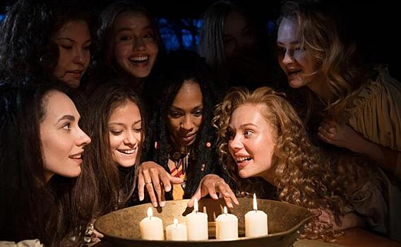 Цена правды и страх толпы: Суд без доказательств на сцене Театра на Трубной